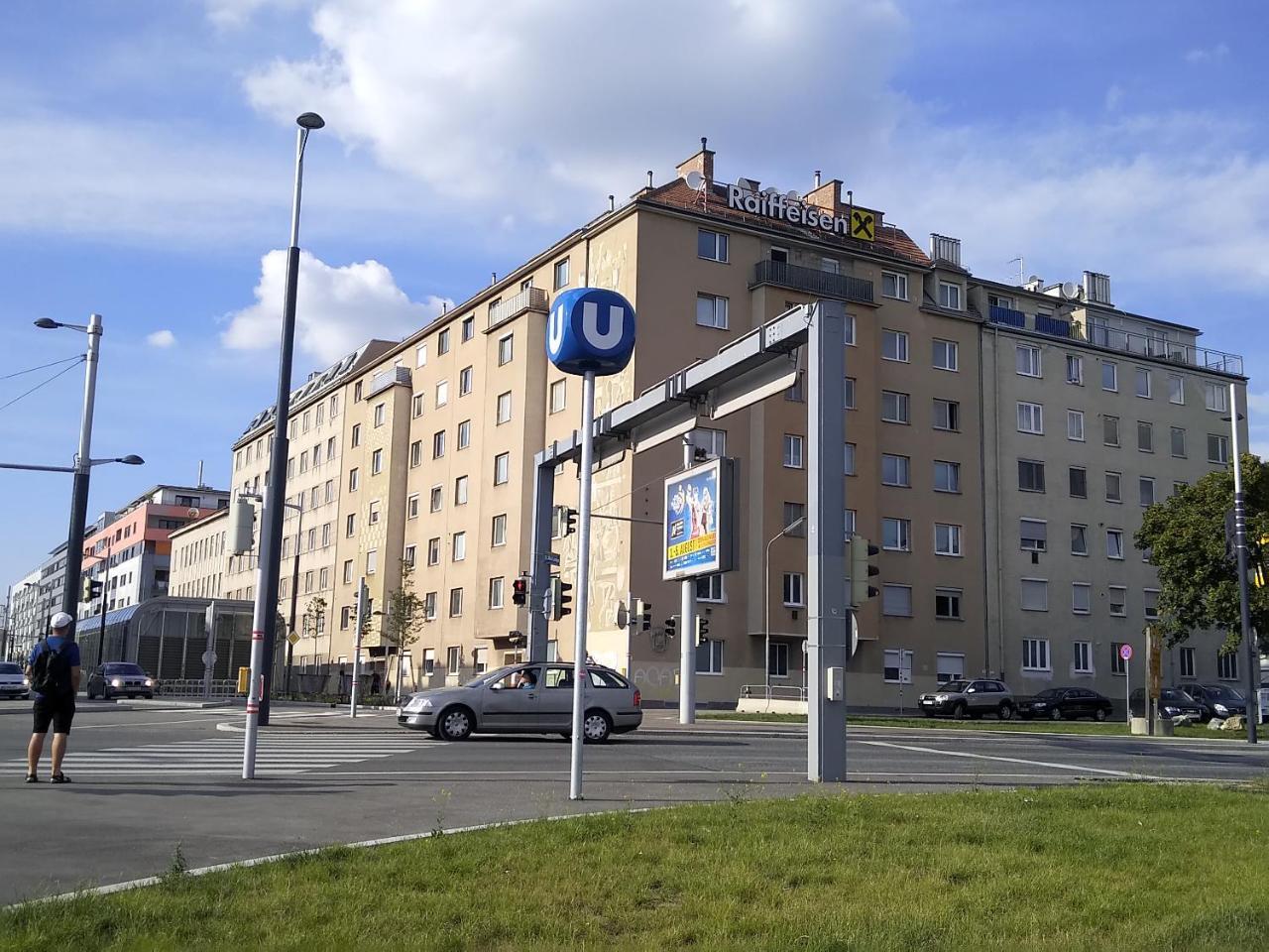 Apartment Paradies - U1 Station Altes Landgut Wiedeń Zewnętrze zdjęcie