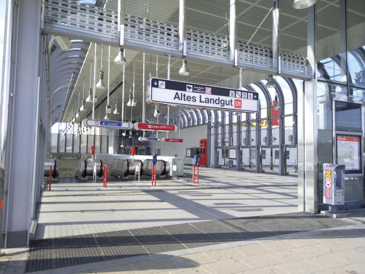 Apartment Paradies - U1 Station Altes Landgut Wiedeń Zewnętrze zdjęcie